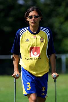 Jane Törnqvist, Sverige, knäskada, skadad