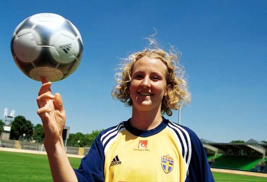Therese Lundin, Sverige