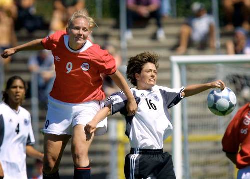 Bläddra bland fler bilder av Fotboll, EM, Dam, Semifinal, Tyskland - Norge