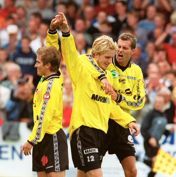 Fotboll, Superettan, Simon Sjöfors (jubel) Johan Svensson