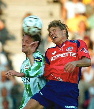 Peter Markstedt, Hammarby och Ola Nilsson i nickduell