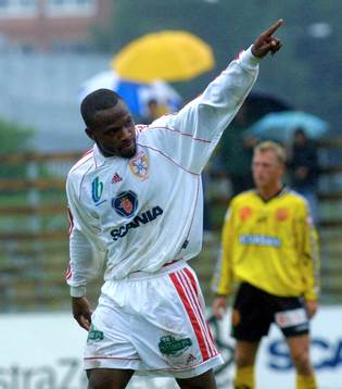 Samuel Ayorinde, Assyriska