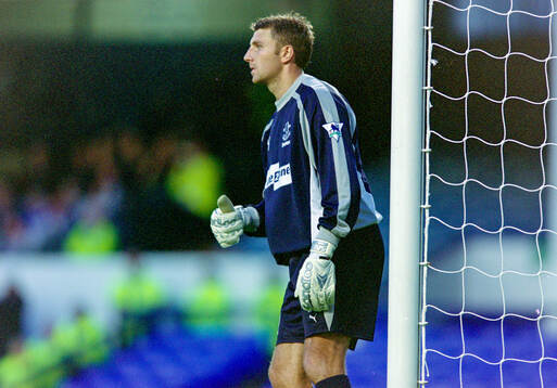 Evertons goalkeeper Paul Gerrard