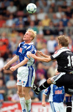 Petter Hansson, Halmstad BK i nickduell med Dennis