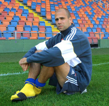 Teddy Lucic, Sverige