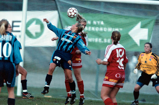 Fotboll dam, Svenska Cupen, Djurgården - Älvsjö. Elin