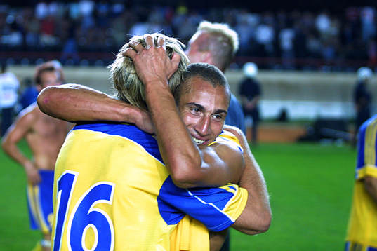 Målskyttarna Anderas Andersson och Henrik Larsson, Sverige