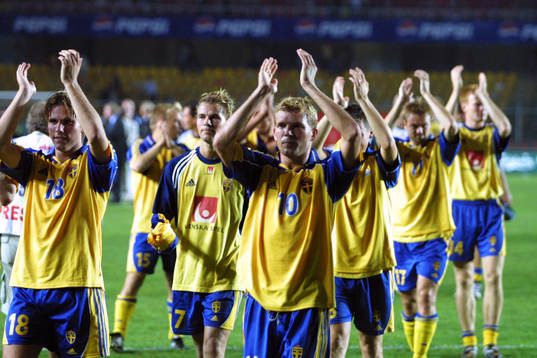 Anders Svensson och Marcus Allbäck, Sverige jublar