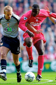 Olof Mellberg, Aston Villa och Emile Heskey, Liverpool