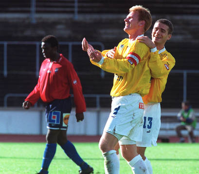 Henrik Nebrelius och Anders Jemail jublar