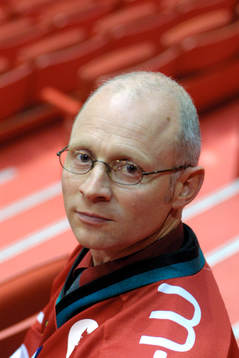 Jim Brithén, Modo
