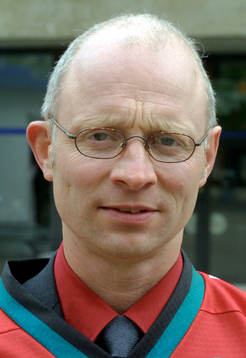 Jim Brithén, Modo
