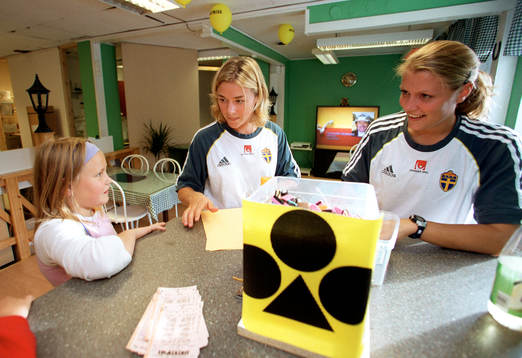 Tina Nordlund och Karolina Westberg