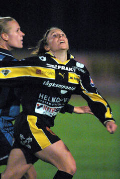 Fotboll, dam, Svenska Cupen final. Djurgården - Umeå.