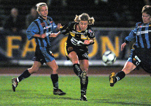 Fotboll, dam, Svenska Cupen final. Djurgården - Umeå.