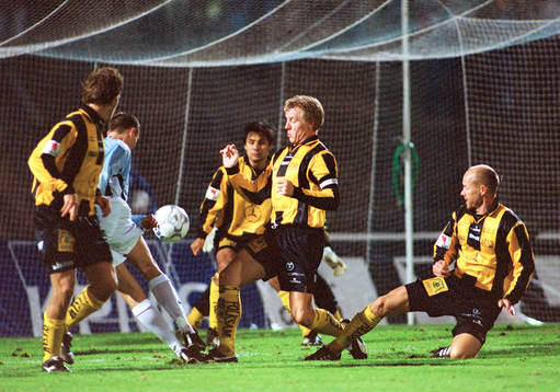Jon Jönsson, Malmö skjuter