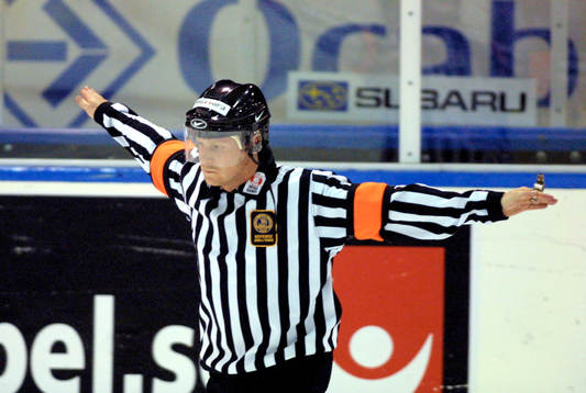 Ishockey, Elitserien, Ulrik Lindh domare