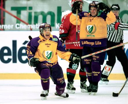 Dieter Kalt, och Rickard Wallin, Färjestad, jubel