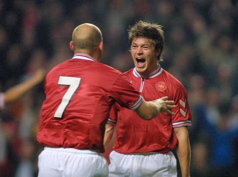 Fotboll, Danmark. Dennis Rommedahl och Thomas Gravesen,