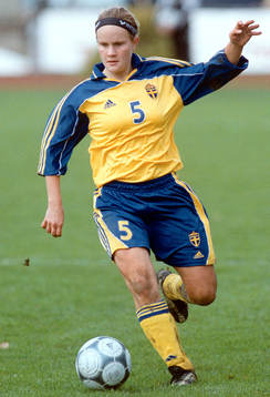 Stina Ekdahl, Sverige