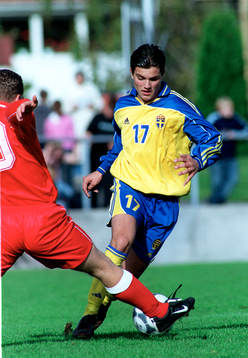 Fotboll P15, Labinot Harbuzi, Sverige