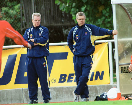 Sverige - Polen: Hans Lindbom (t.h.) ,tränare, Sverige