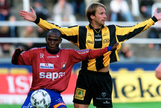Christian Hemberg, Örgryte drar Henrik Dahl, Häcken i