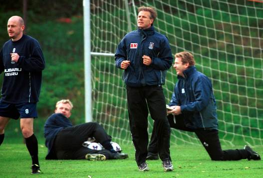Fotboll, engelsk, Roland Nilsson, tränare i Coventry