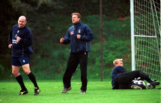 Fotboll, engelsk, Roland Nilsson, tränare i Coventry