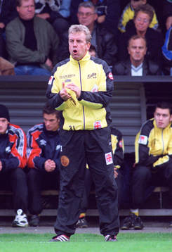 Hans Larsson, tränare