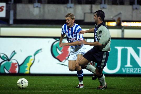 Matchens lirare Marcus Allbäck, Heerenveen springer förbu