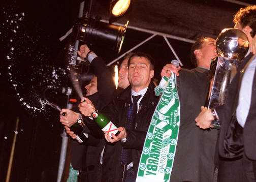 Fotboll Hammarby firar SM-guldet…