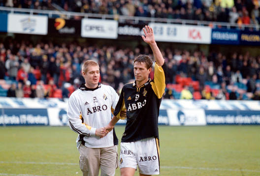 Thomas Lagerlöf och supporter, AIK