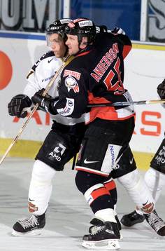 Peter Andersson, Malmö håller undan Mathias Svedberg, AIK