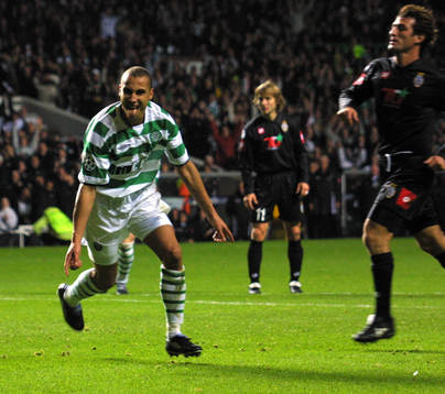 Henrik Larsson (Henke Larsson), Celtic gör ett straffmål,