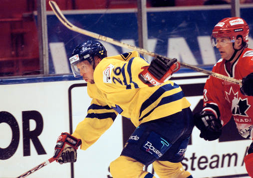 Anders Burström, Sverige och John Miner, Kanada