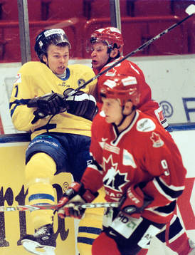 Johan Witehall, Sverige och Chad Hinz och David Cooper,