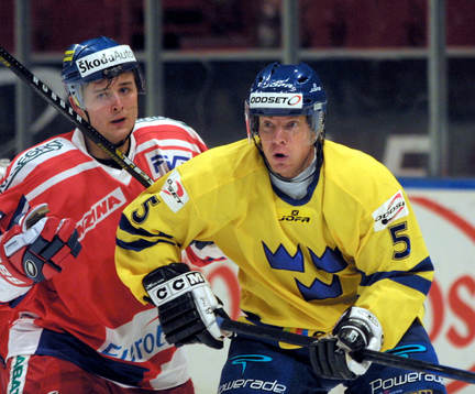 Patrik Juhlin, Sverige