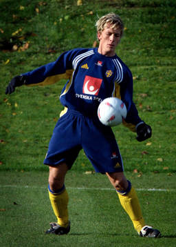 Fotboll, Erik Edman, Sverige
