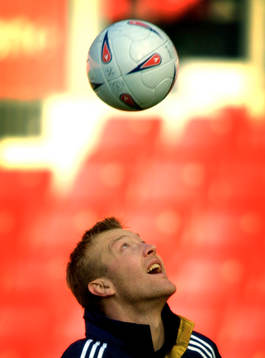 Fotboll,  Magnus Hedman, Sverige