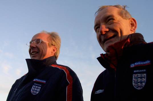 Fotboll, Englands träning, Tord Grip och Sven-Göran