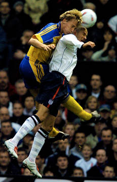 Erik Edman, Sverige och David Beckham, England