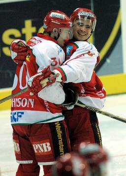 Målskyttarna Peter Ström och Jonas Johnsson, Frölunda,