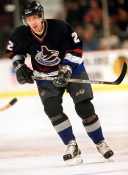 Mattias Ölund, Vancouver,  NHL