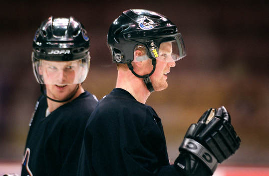 Daniel Sedin och Henrik Sedin, t.h, Vancouver,  NHL