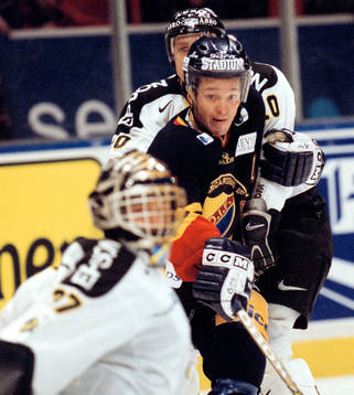 Niklas Bäckström och Andreas Pettersson, AIK och Mikael