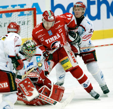 Henrik Lundqvist räddar och Niklas Nordgren och Mikael