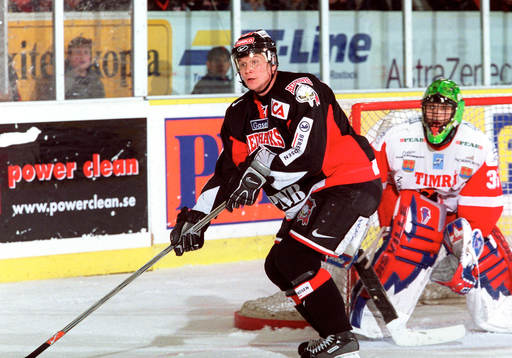 Juha Riihijärvi, Malmö och Kimmo Kapanen, målvakt Timrå