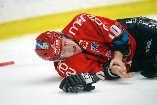 Anders Söderberg, Modo. skadad handled