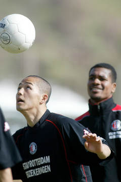 Shinji Ono, Feyenoord. Nick